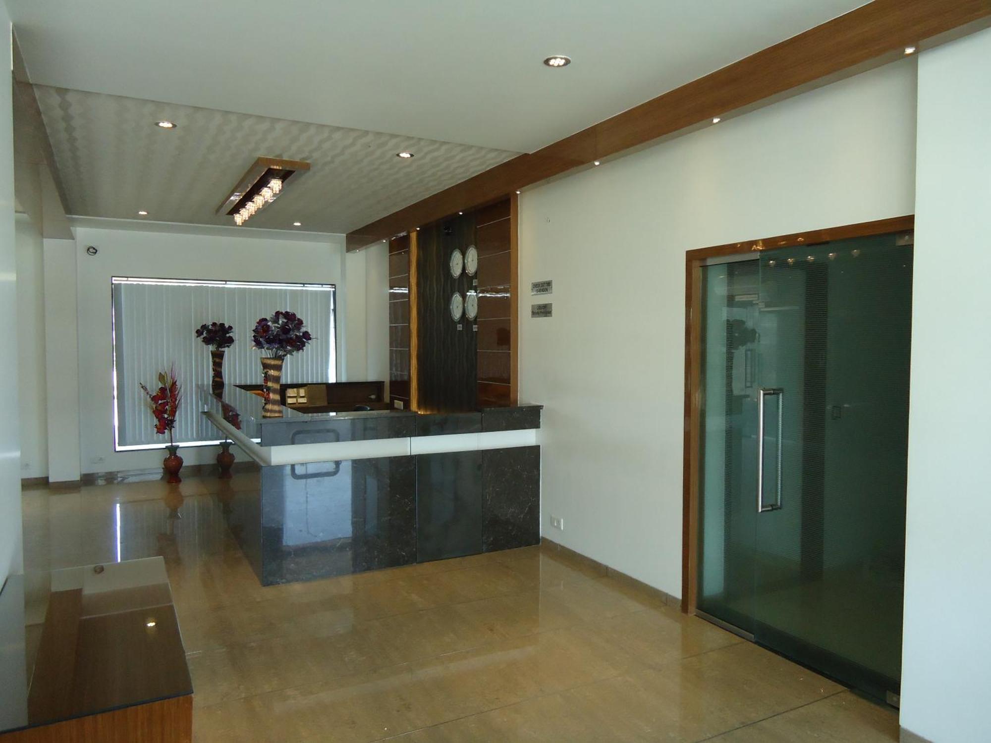 Hotel Sun Plaza Ankleshwar Exterior photo